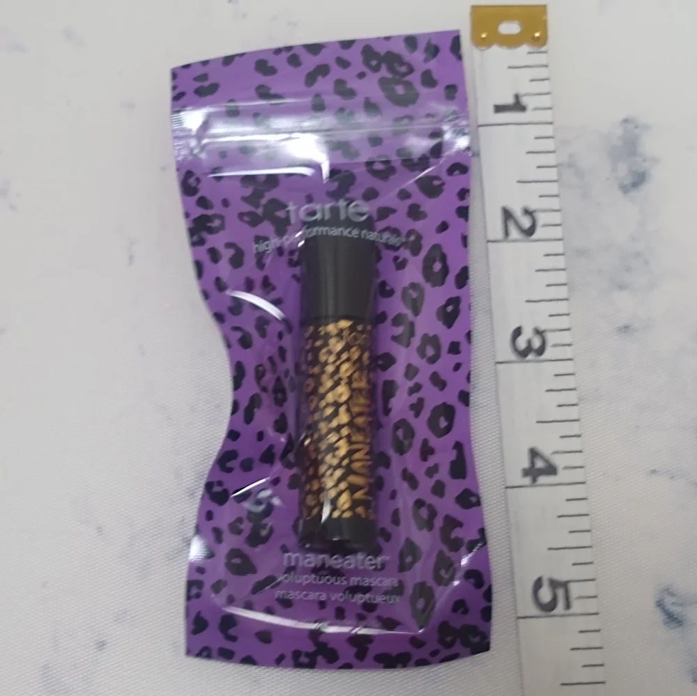 Tarte Maneater Voluptuous Mascara Deluxe Mini 0.067oz 2ml New